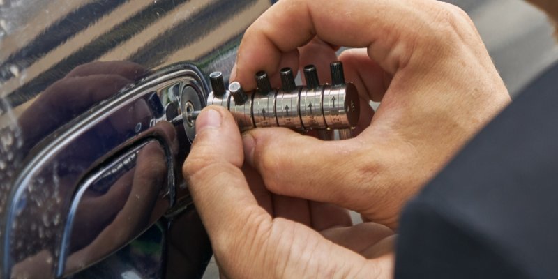 Oto Çilingir Hizmeti